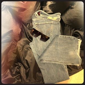 Super cute Hollister Jeans